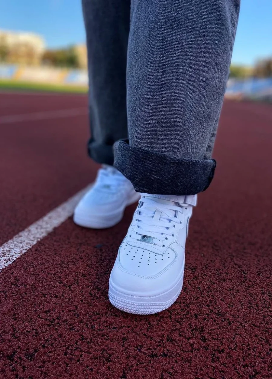 Nike Air Force 1 Mid White