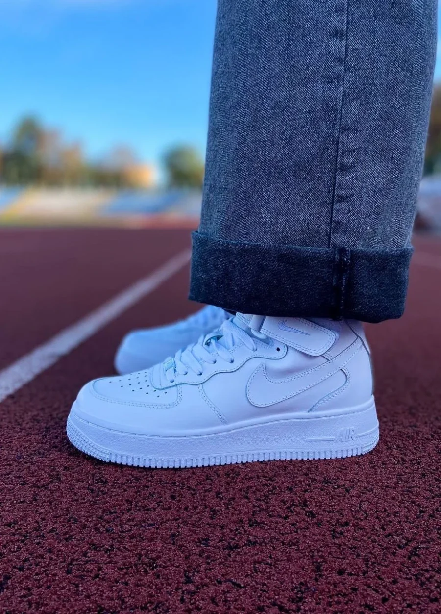 Nike Air Force 1 Mid White