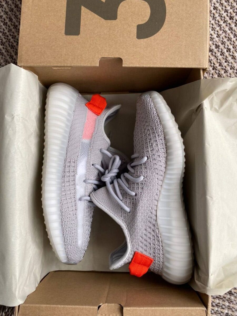Adidas Yeezy Boost 350 v2 Tail Light