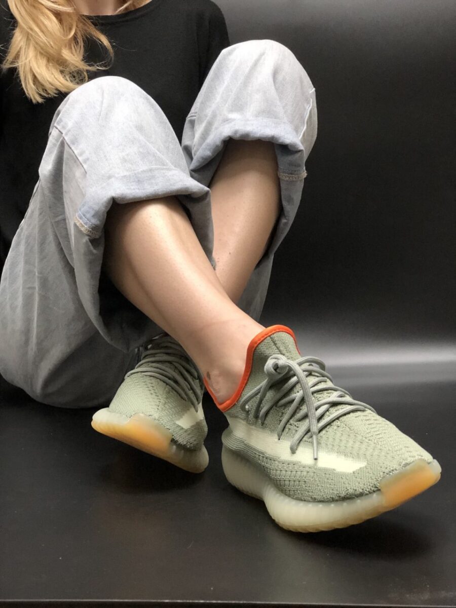 Adidas Yeezy boost 350 V2 Desert Sage Green