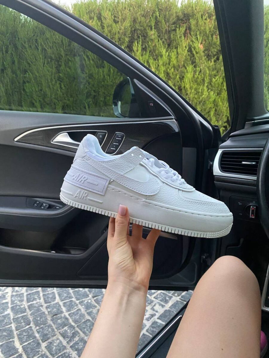 Nike Air Force 1 Low Shadow Triple White