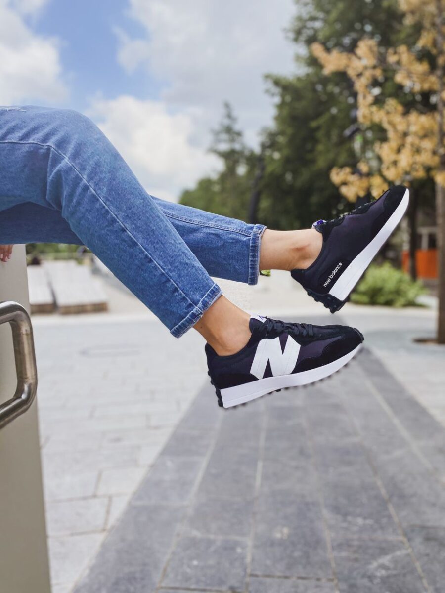 New Balance MS327CPG Black White 11