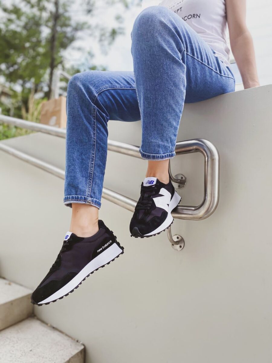 New Balance MS327CPG Black White 11