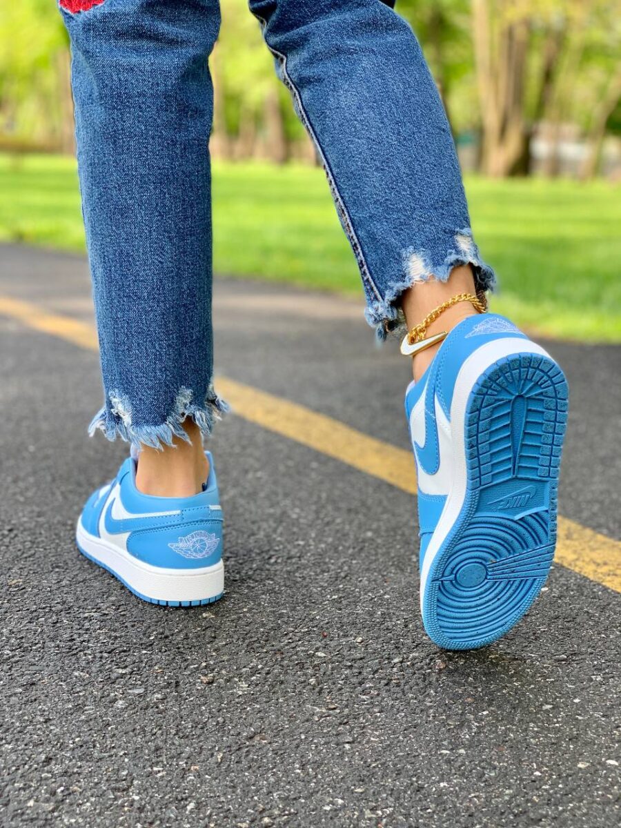 Nike Air Jordan 1 Low University Blue White