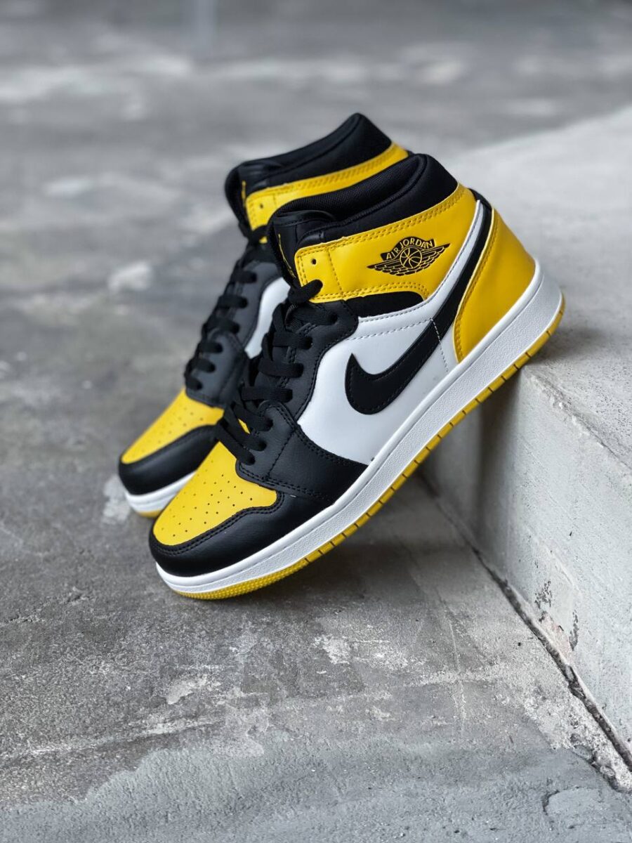 Nike Air Jordan 1 Mid Yellow Toe Black
