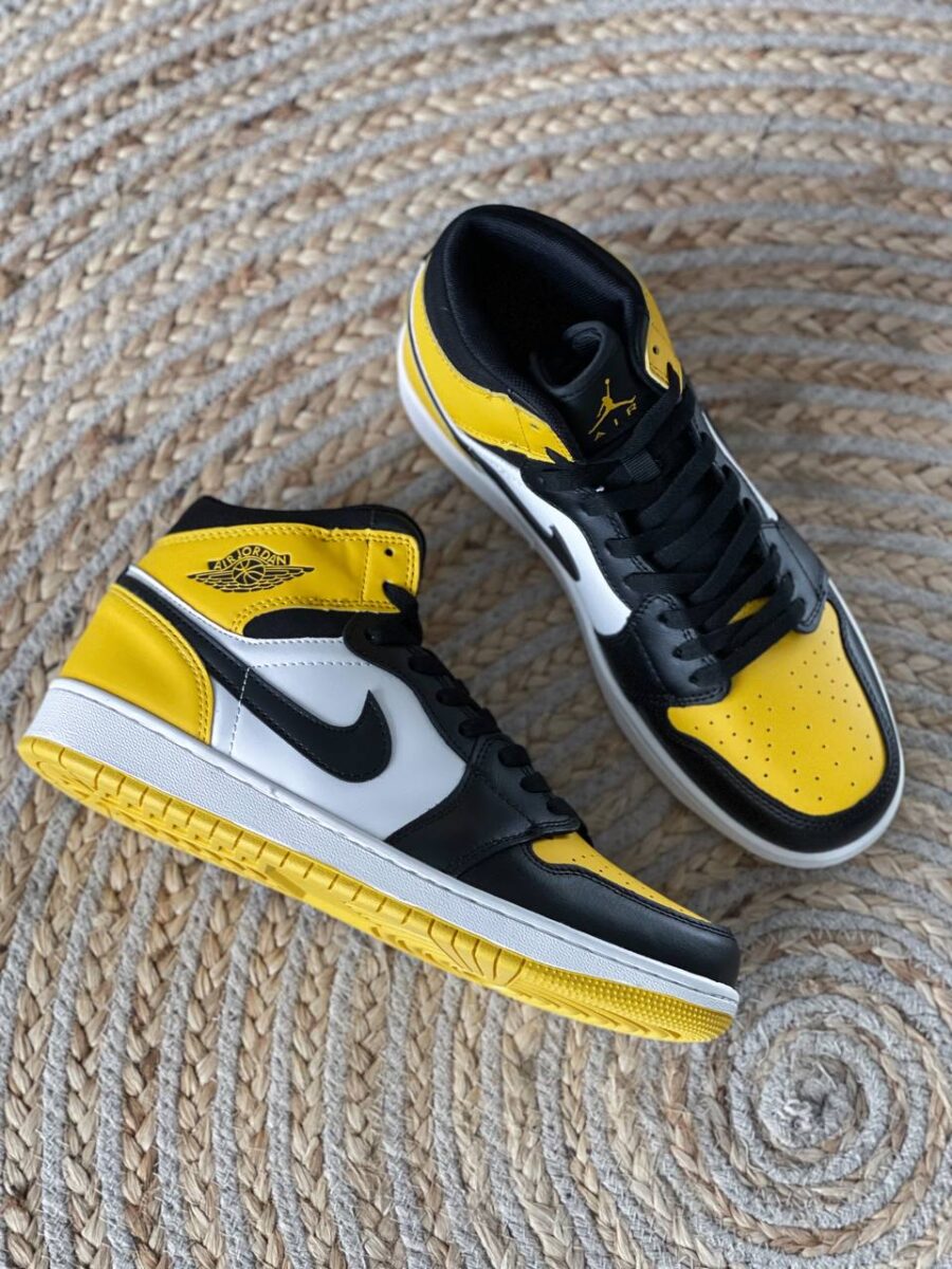 Nike Air Jordan 1 Mid Yellow Toe Black