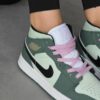 Nike Air Jordan 1 Retro High Dutch Green