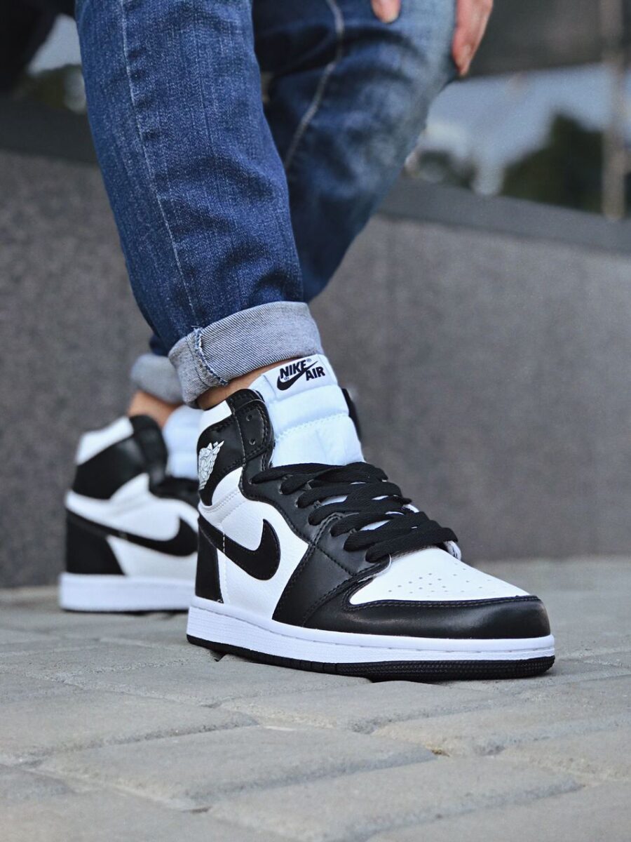 Nike Air Jordan 1 Retro High OG Black White