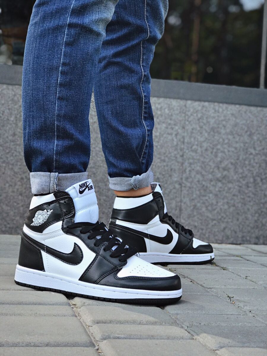 Nike Air Jordan 1 Retro High OG Black White