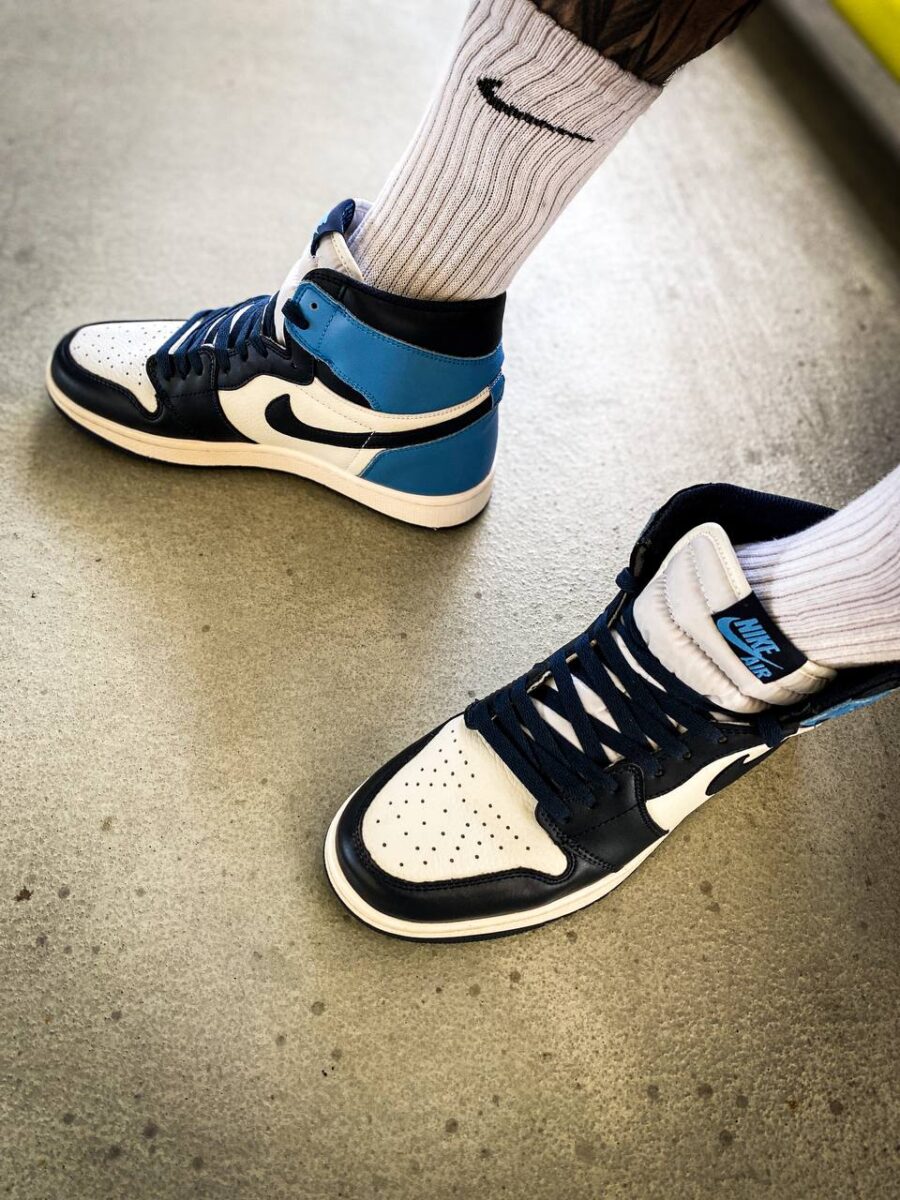 Nike Air Jordan 1 Retro High OG Obsidian University Blue