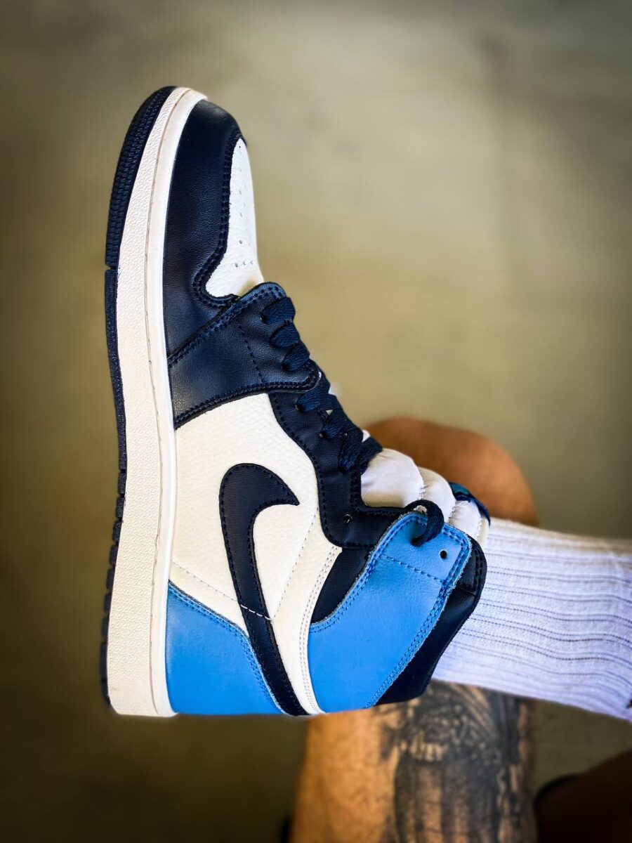 Nike Air Jordan 1 Retro High OG Obsidian University Blue