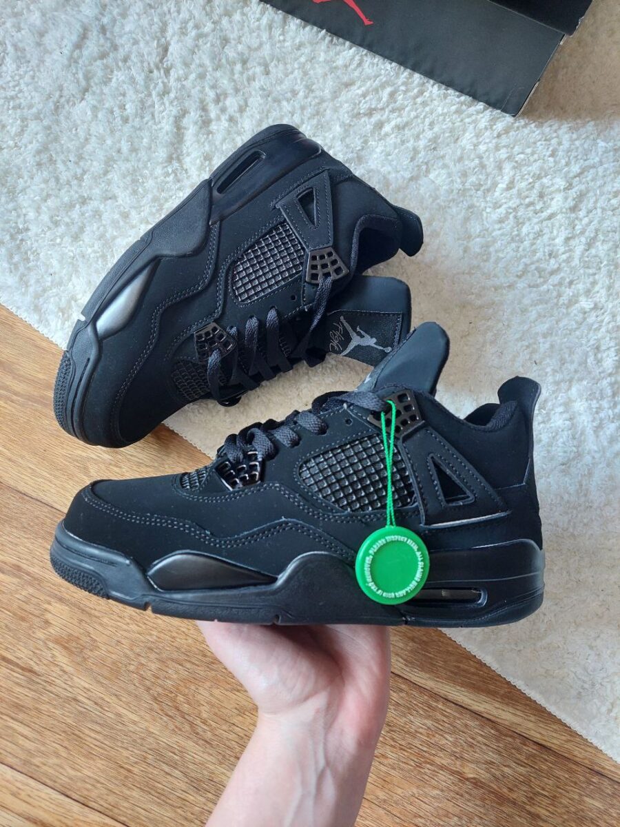 Nike Air Jordan 4 Retro Black Cat