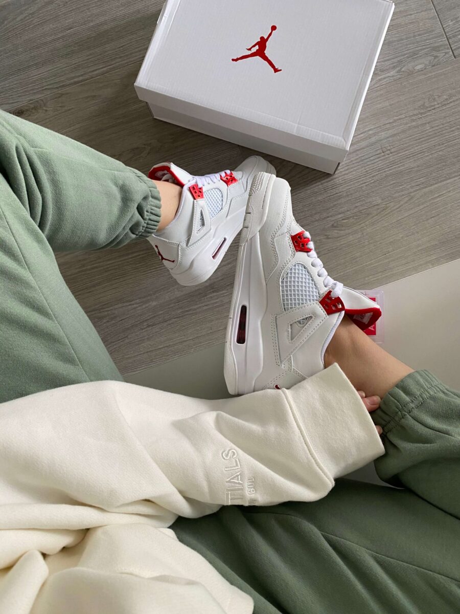 Nike Air Jordan 4 Retro Metallic Orange