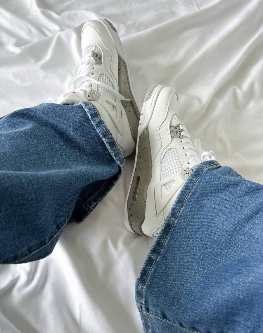 Nike Air Jordan 4 Retro White Oreo