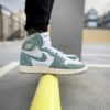 Nike Air Jordan 1 Retro High OG Turbo Green