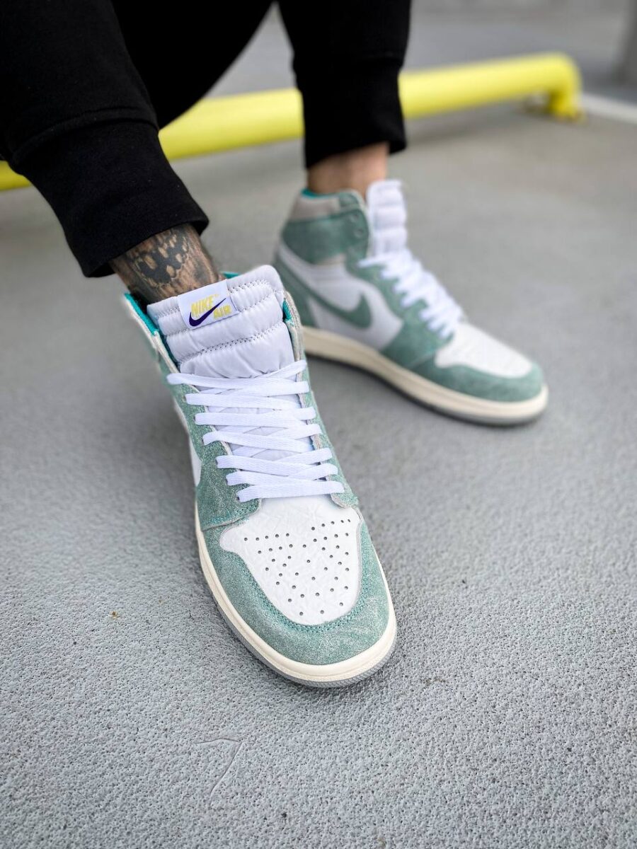 Nike Air Jordan 1 Retro High OG Turbo Green