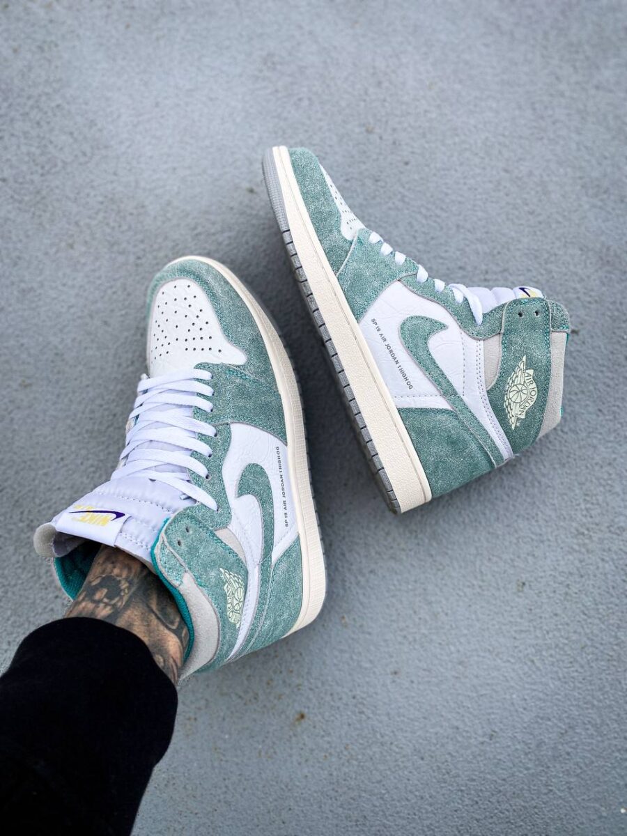 Nike Air Jordan 1 Retro High OG Turbo Green