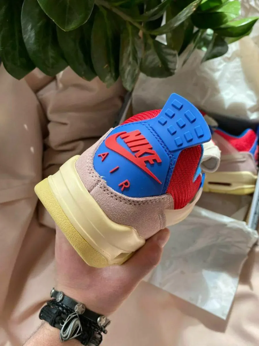 Nike Air Jordan 4 Retro SP Union – Guava Ice