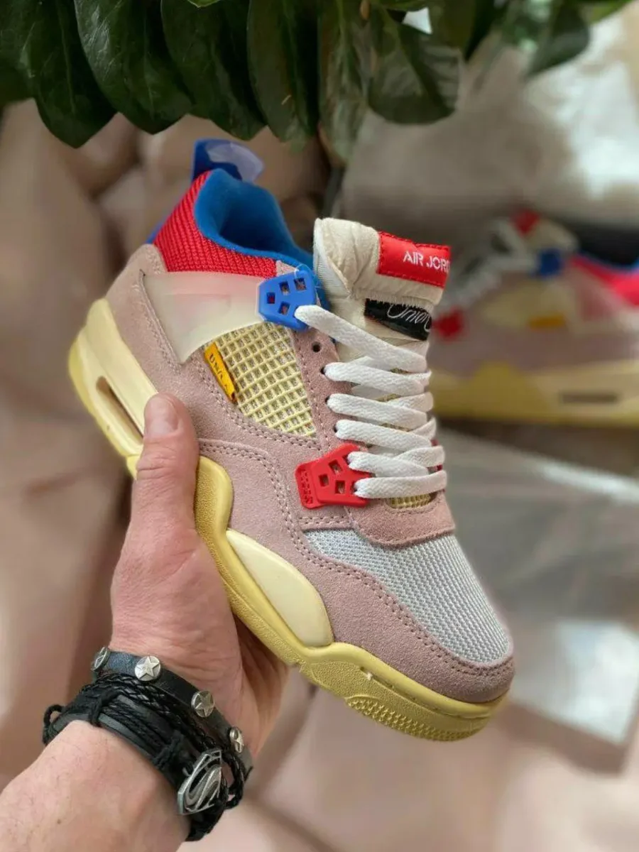 Nike Air Jordan 4 Retro SP Union – Guava Ice