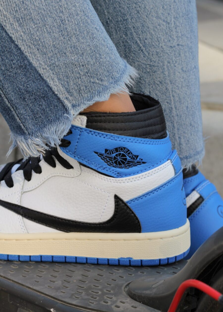 Nike Air Jordan 1 High OG SP "fragment design" x Travis Scott