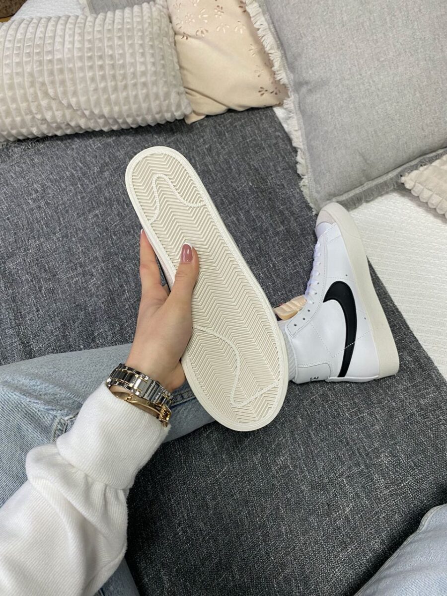 Nike Blazer Mid Vintage ’77 “White Black”