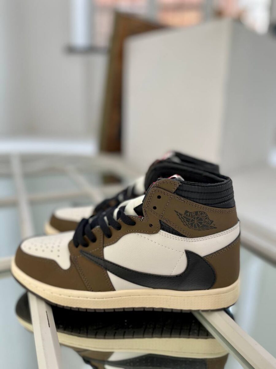 Nike Air Jordan 1 Retro High Travis Scott "Cactus Jack"