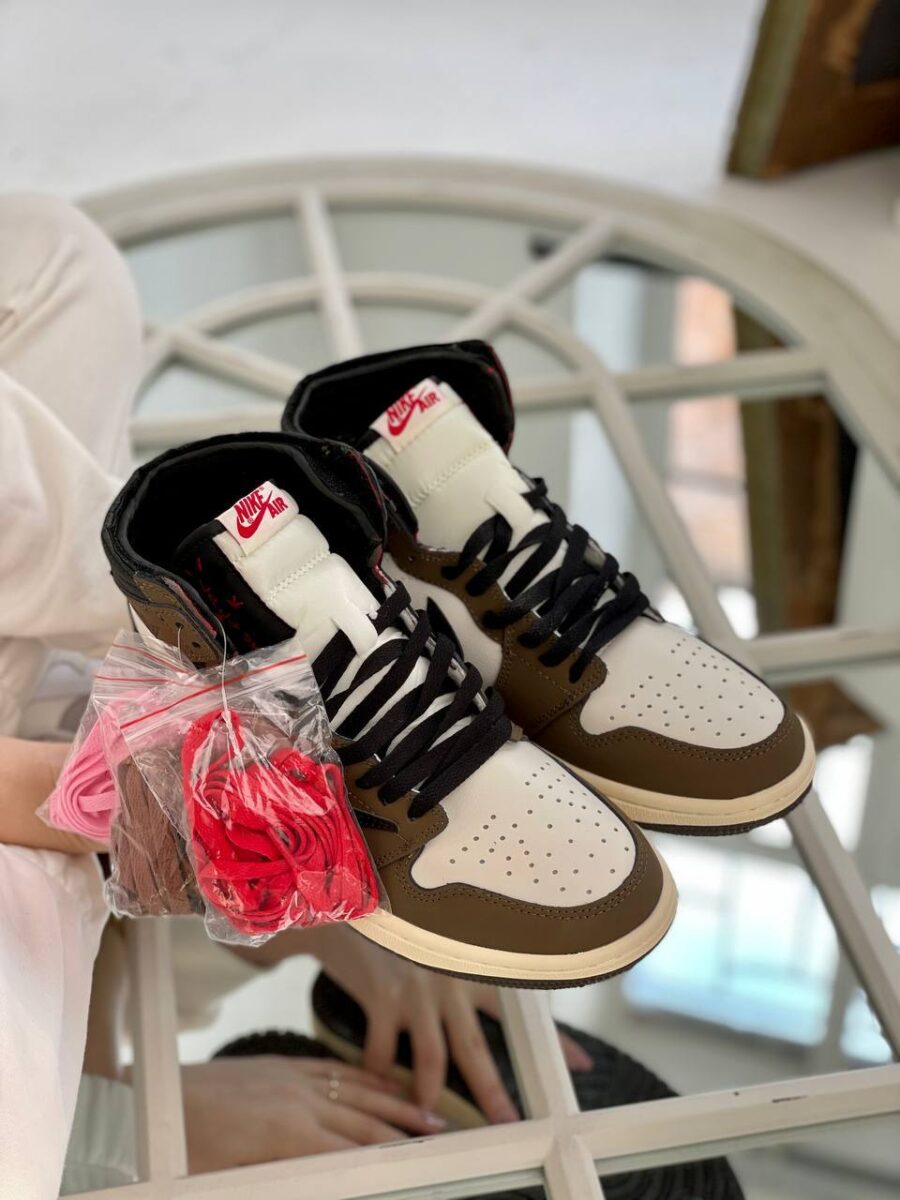 Nike Air Jordan 1 Retro High Travis Scott "Cactus Jack"