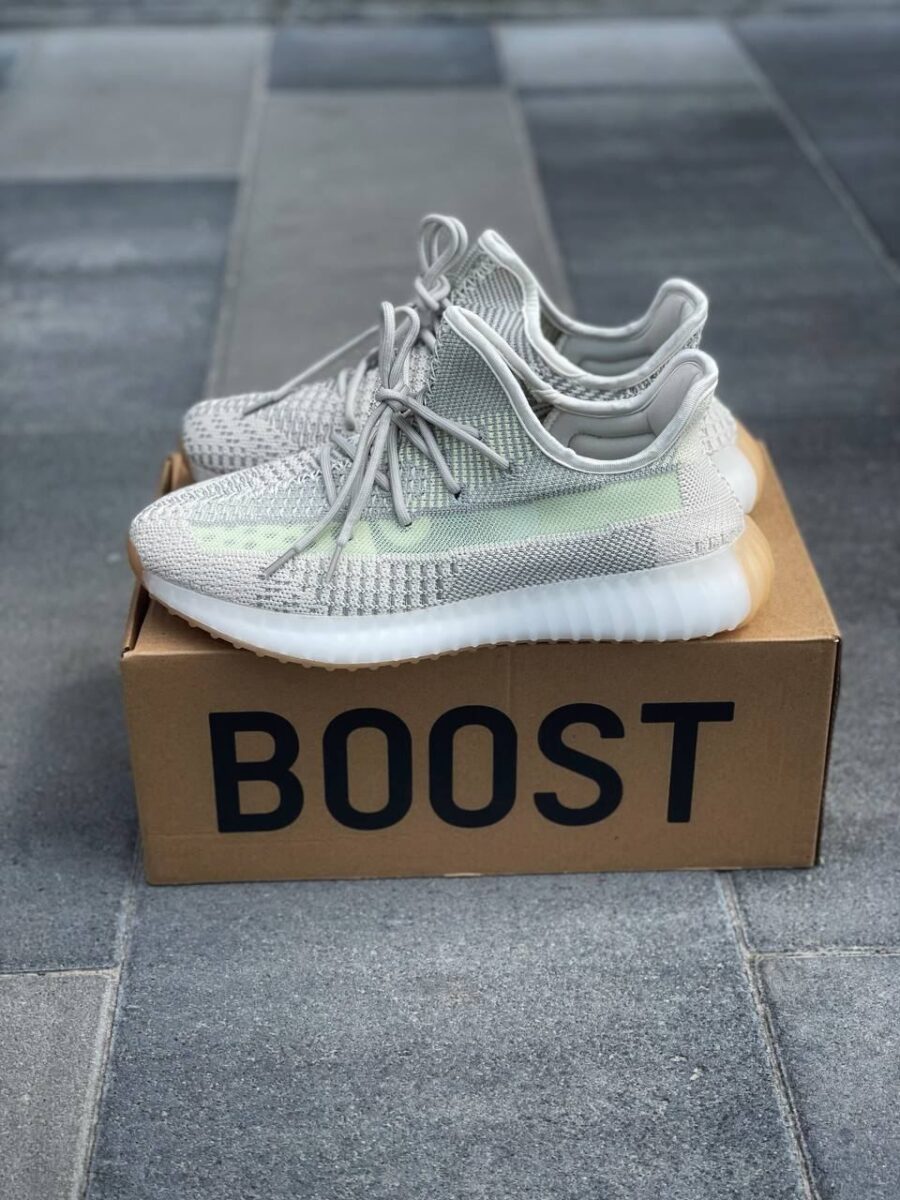 Adidas Yeezy Boost 350 v2 Citrin