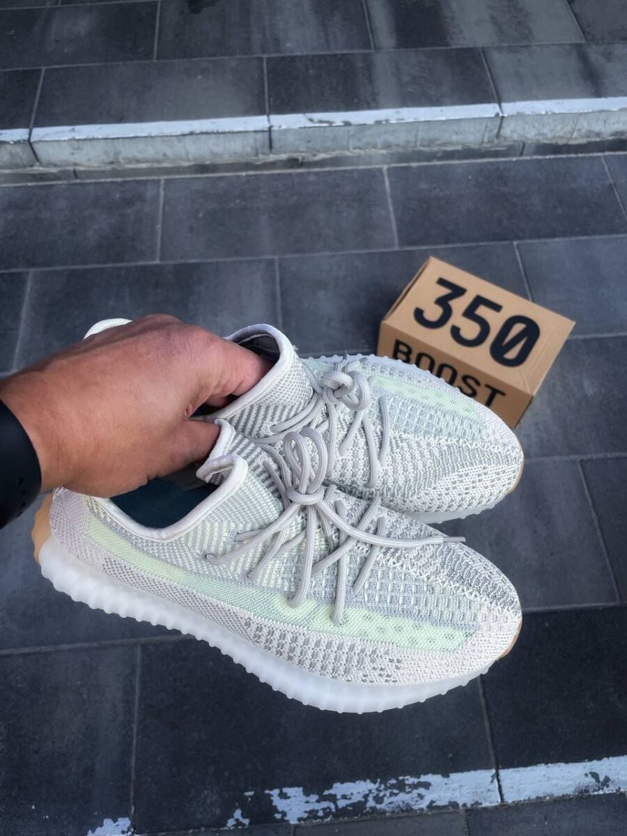 Adidas Yeezy Boost 350 v2 Citrin