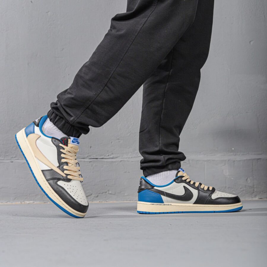 Nike Air Jordan 1 Low "Fragment" x Travis Scott