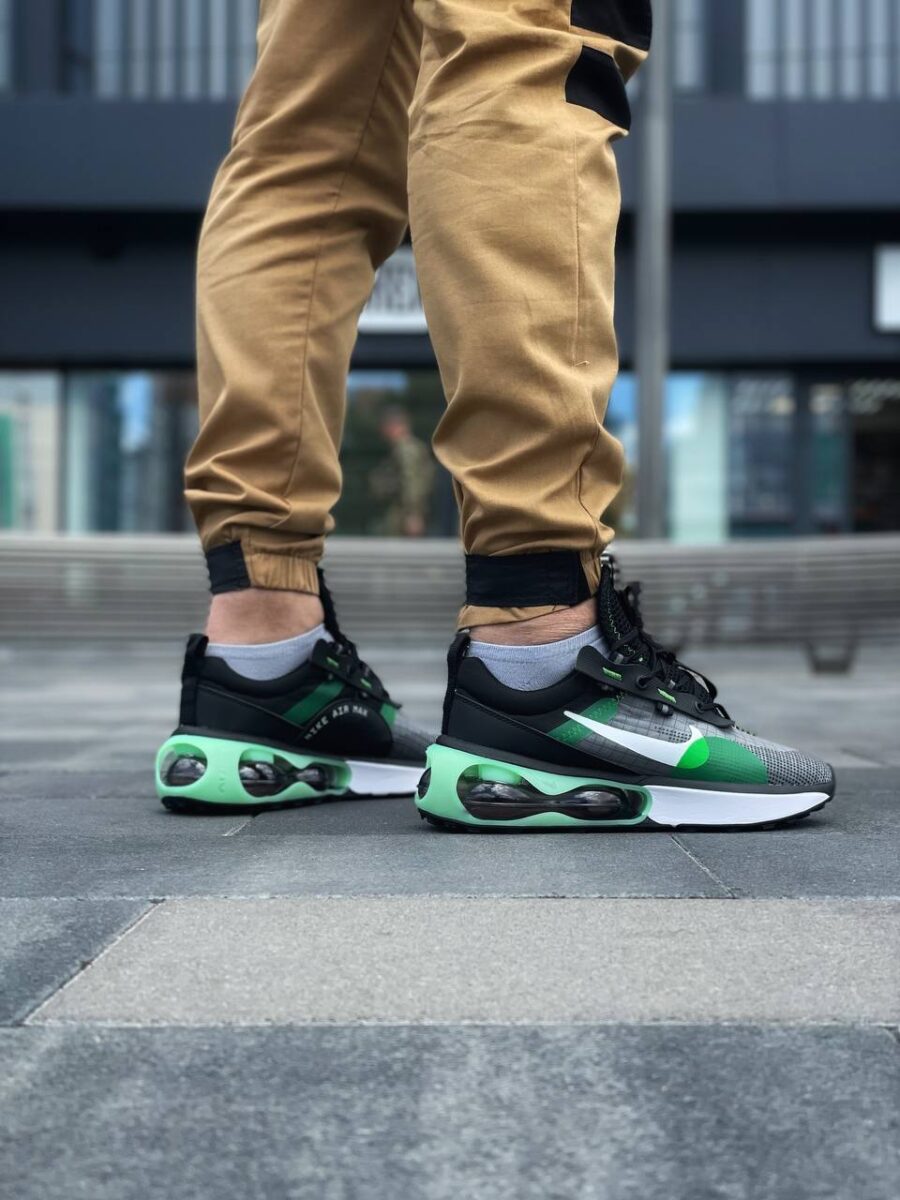 Nike Air Max 2021 Black Green Strike