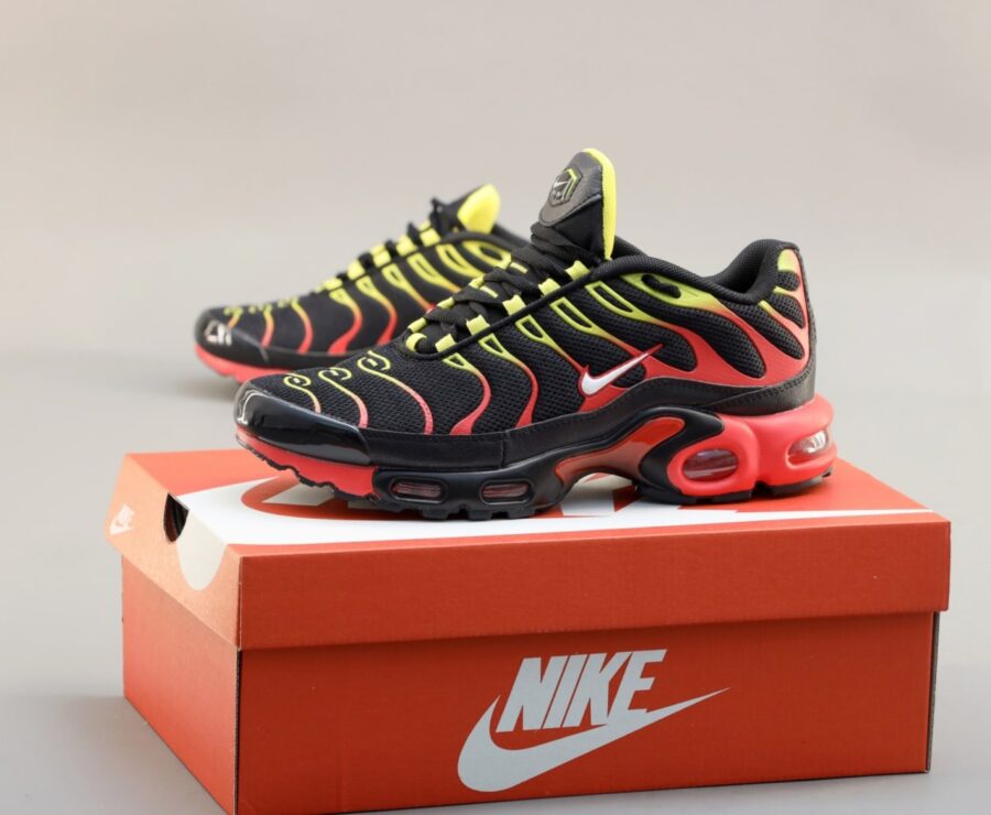 Nike Air Max Plus TN Gradient "Black/Red/Yellow"