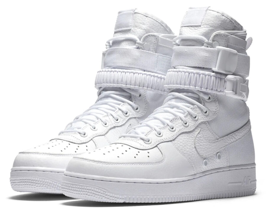 Nike Special Field Air Force 1 High "Triple White"