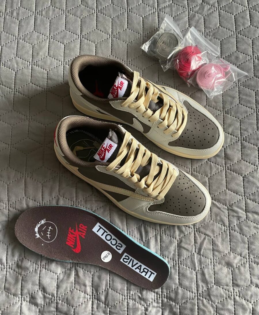 Nike Air Jordan 1 Low OG x Travis Scott "Reverse Mocha"