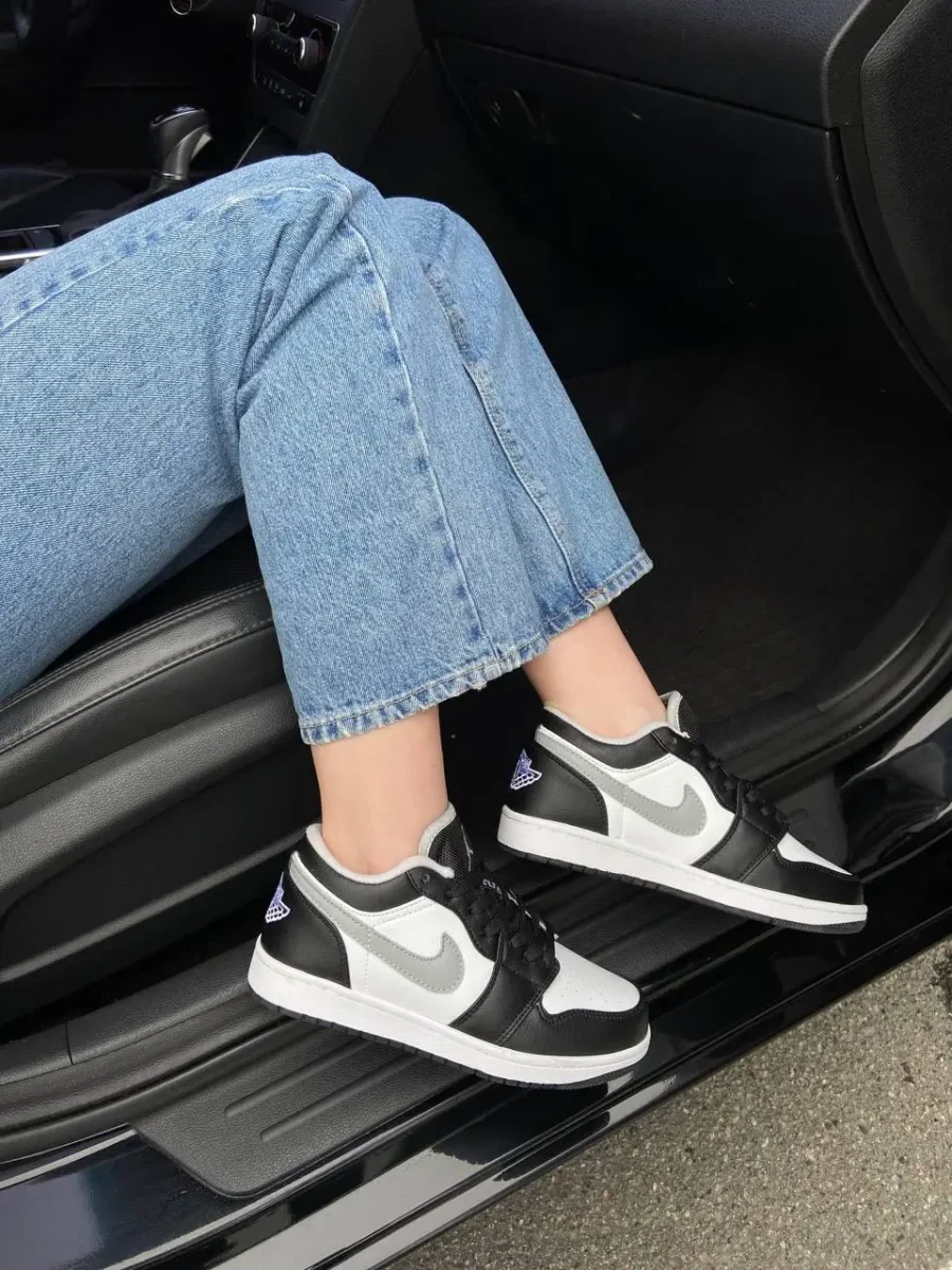 Nike Air Jordan 1 Low Black Medium Grey