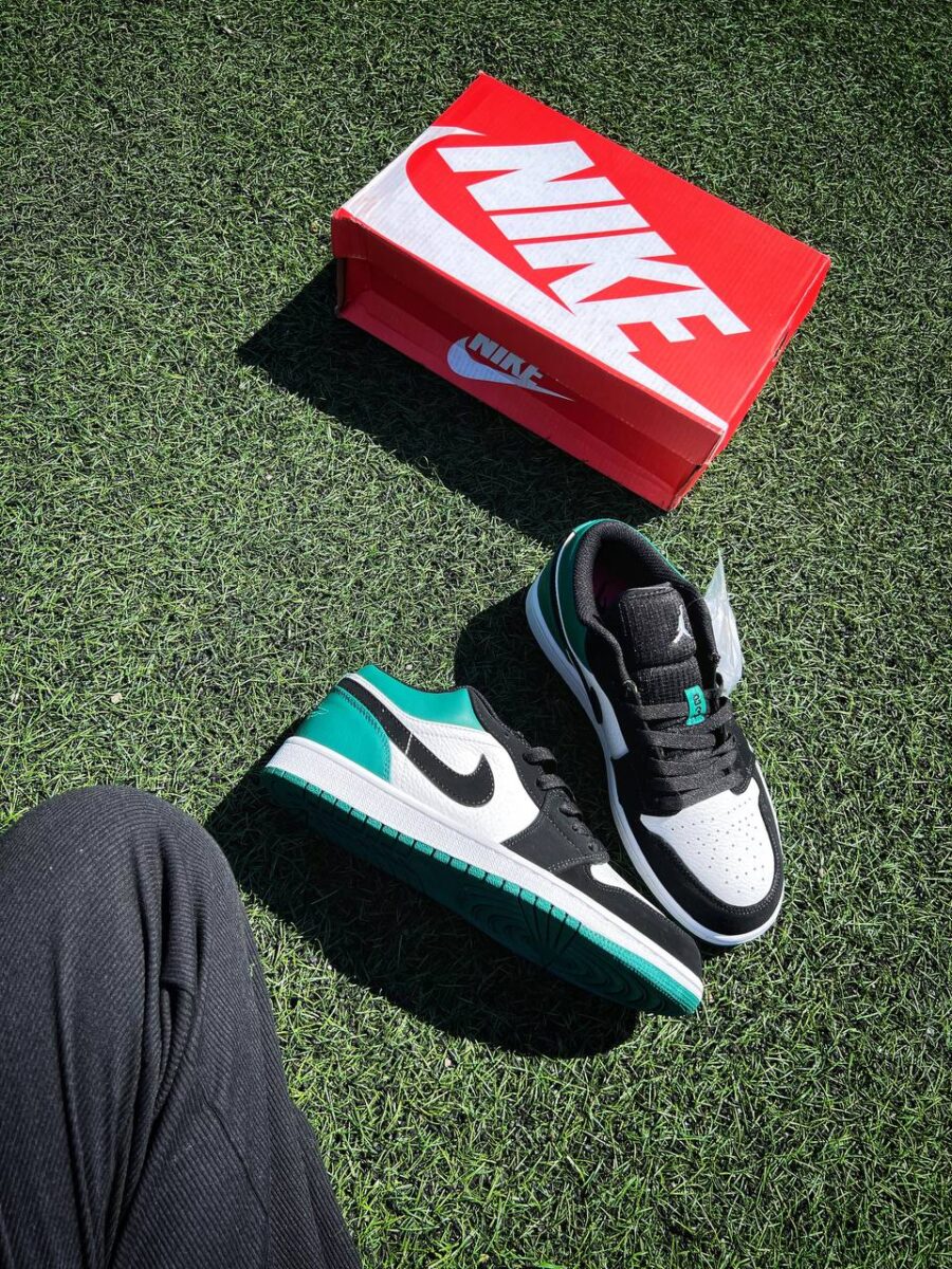 Nike Air Jordan 1 Low “Mystic Green”