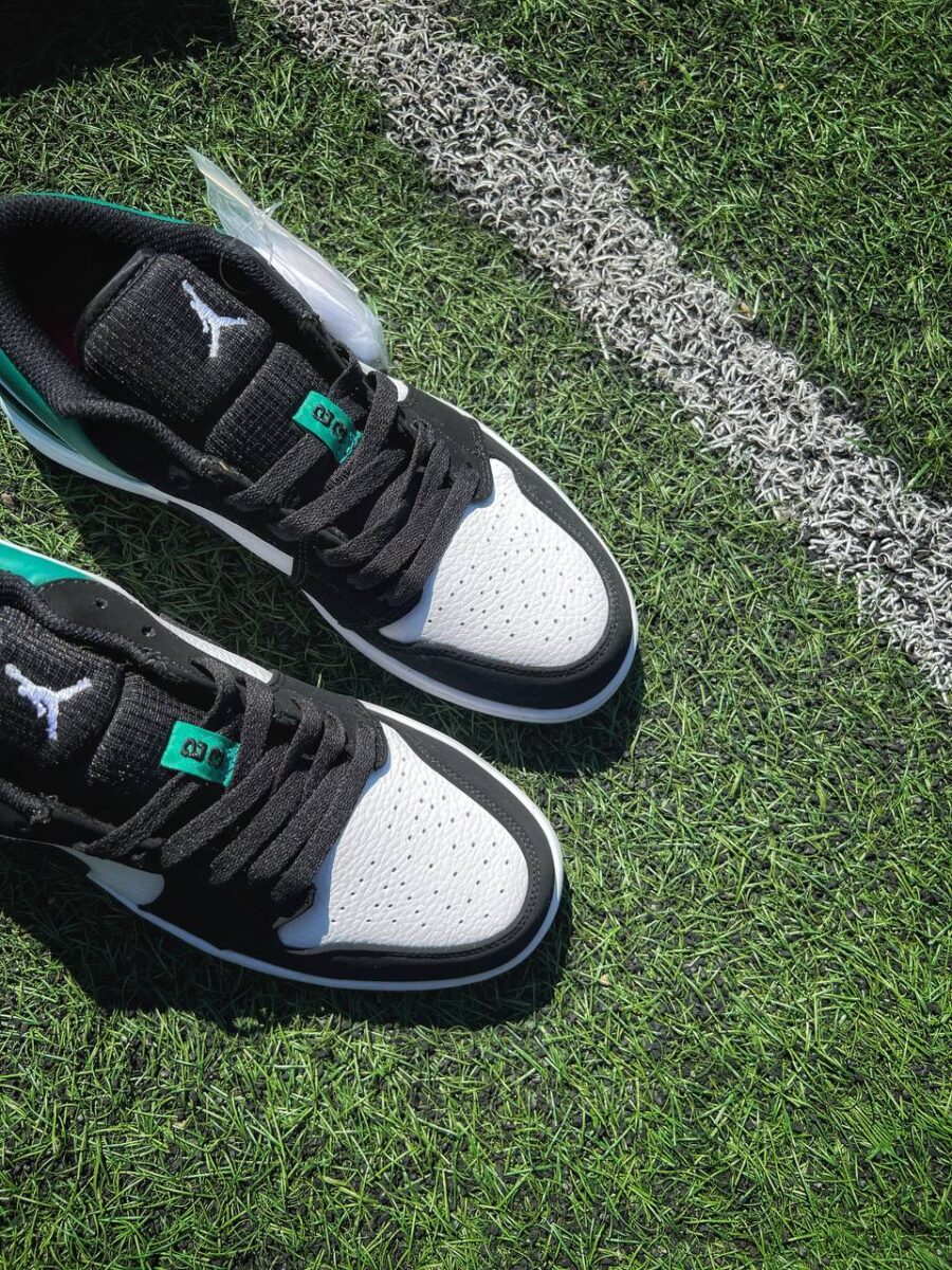 Nike Air Jordan 1 Low “Mystic Green”