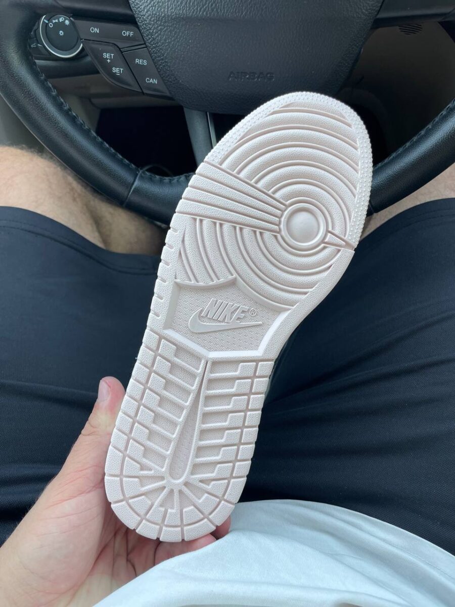 Nike Air Jordan 1 Low Pink White Black