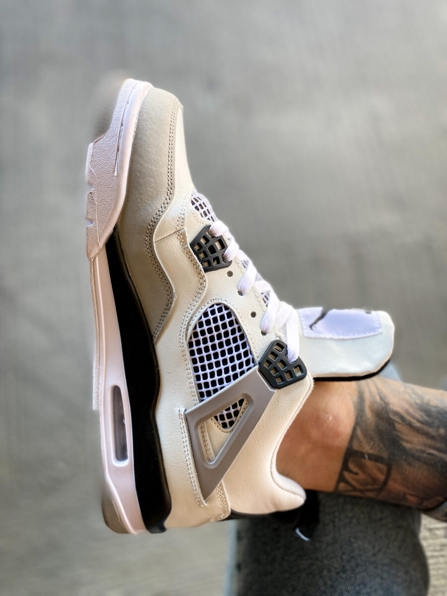 Nike Air Jordan 4 Retro Military Black