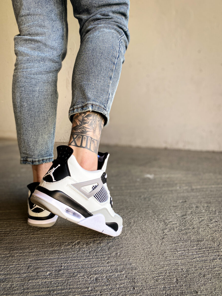 Nike Air Jordan 4 Retro Military Black