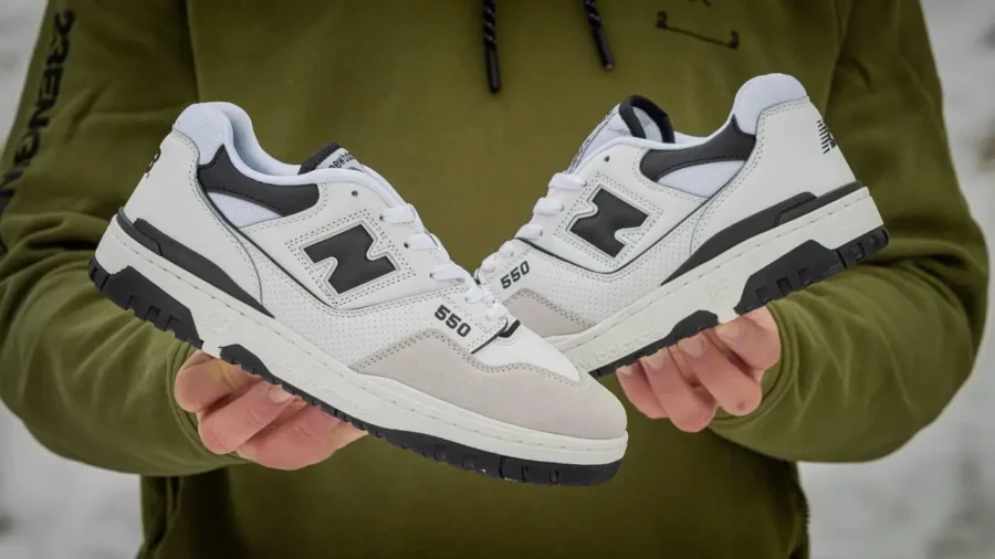 New Balance 550 Sea Salt Black