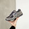 NEW BALANCE 2002R OG LIGHT GREY 4