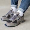 NEW BALANCE 2002R OG LIGHT GREY 5