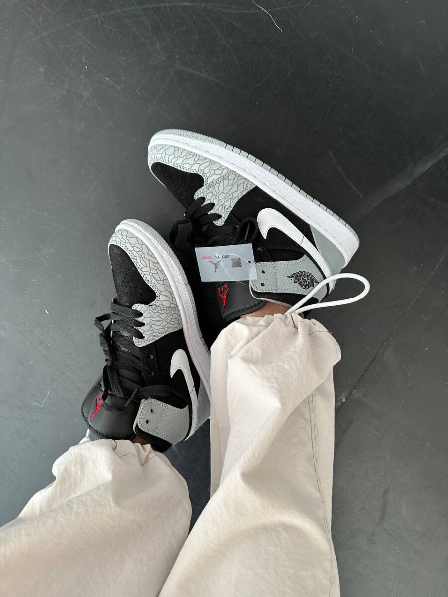 NIKE AIR JORDAN RETRO 1 ELEPHANT PRINT 4