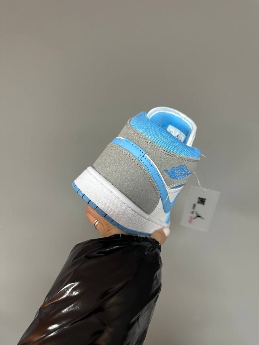 NIKE AIR JORDAN RETRO 1 MID BLUE GREY 4