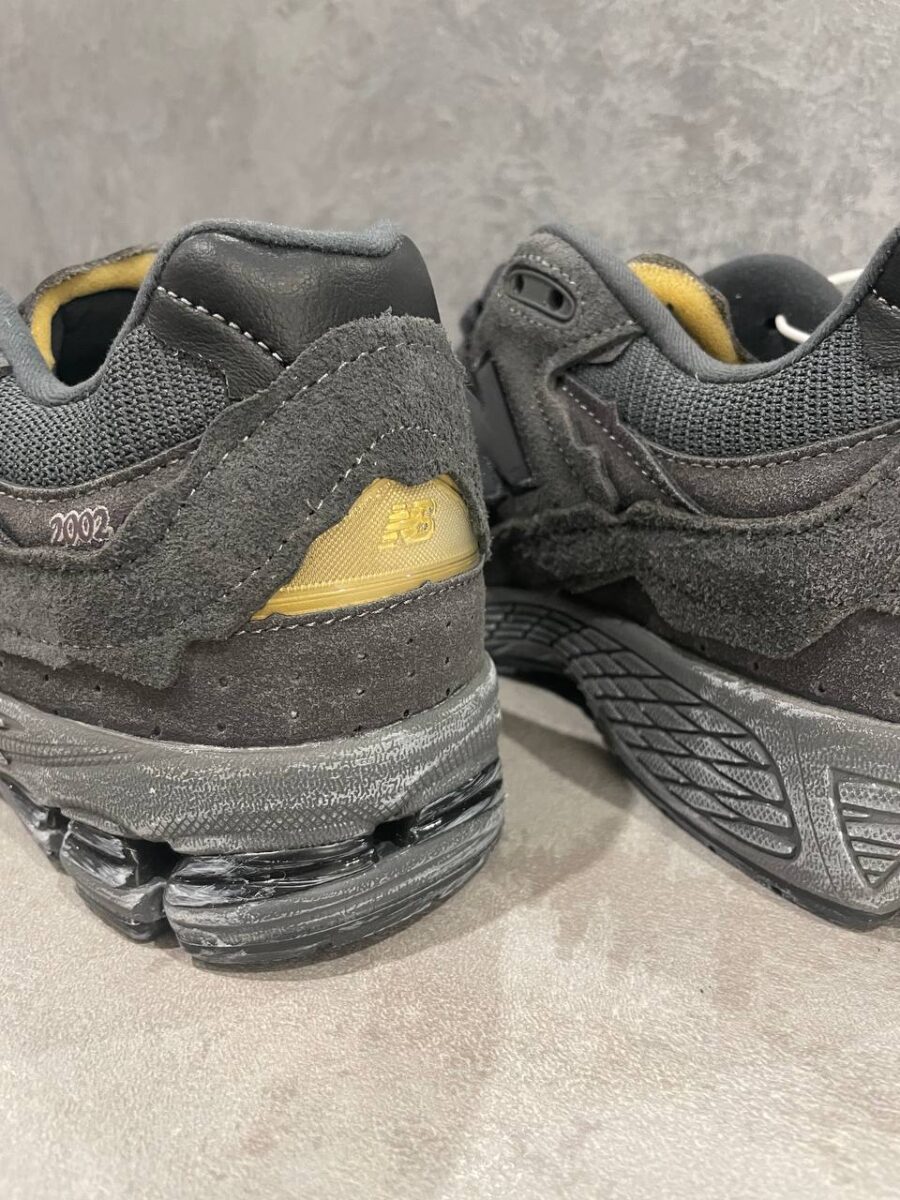 New Balance 2002R Protection Pack “Black”