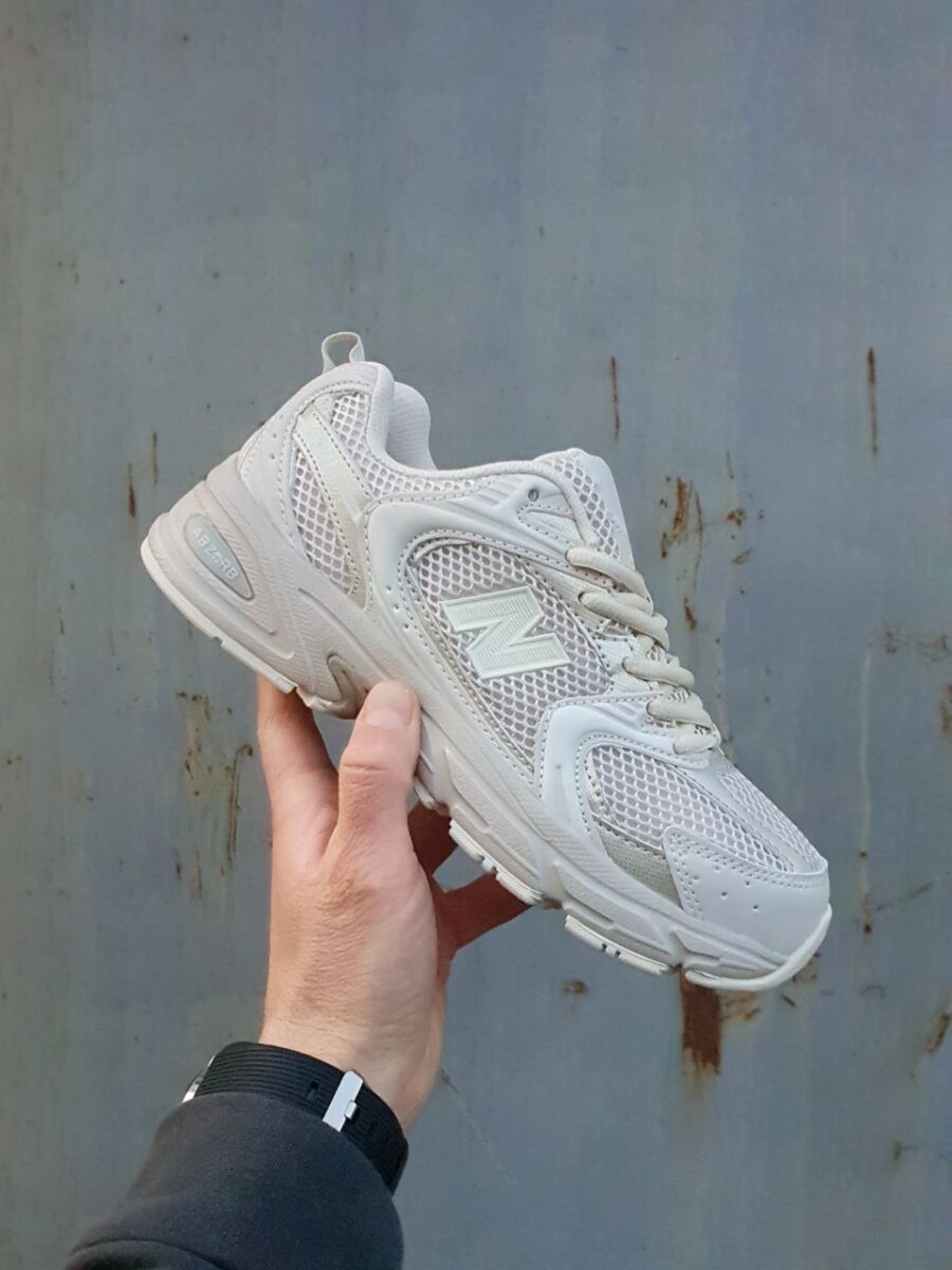 New Balance 530 Beige 1