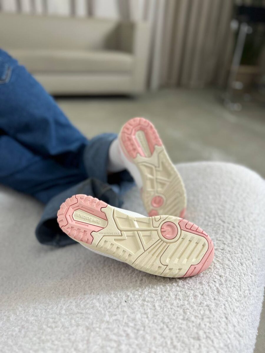 New Balance 550 Rose 5