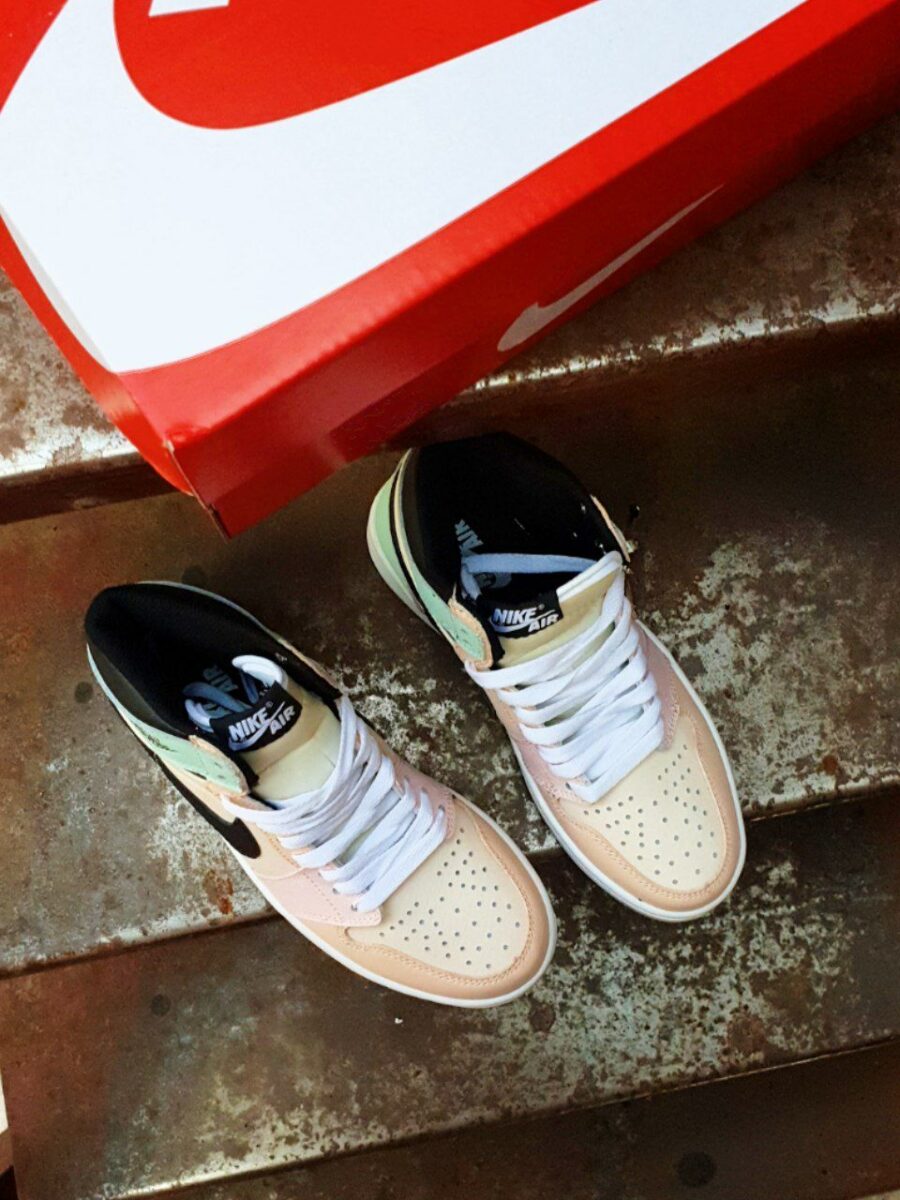 Nike Air Jordan 1 High Retro CMFT EASTER 4