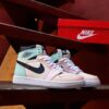 Nike Air Jordan 1 High Retro CMFT EASTER 5